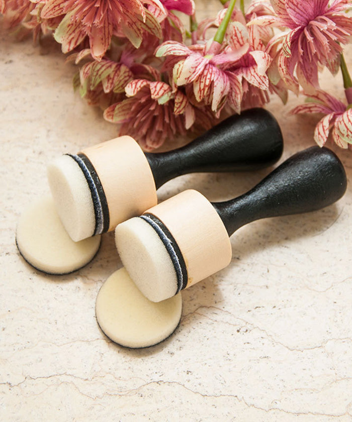 2 Pcs Wooden Handle Daubers With 4 Sponges