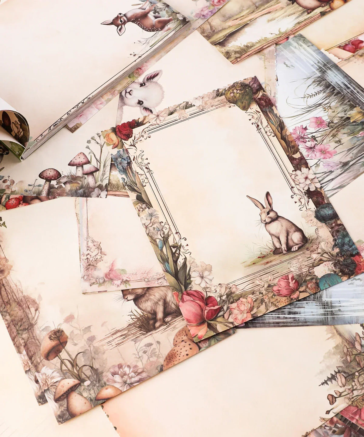 Grabie Exclusive Desktop Notepad Jotter featuring vintage animal and floral art designs perfect for creative writing and scrapbooking.