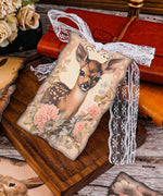 Vintage-style decorative tag featuring a fawn and flowers from the 20 Sheets Grabie Exclusive Silent Woodland Paper Set